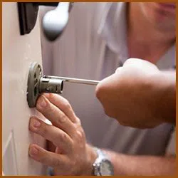 Interstate Locksmith Shop Pompano Beach, FL 954-283-5659 - 3-cheap-locksmith