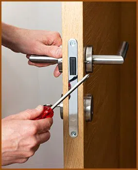 Interstate Locksmith Shop Pompano Beach, FL 954-283-5659 - 7-lock-installation